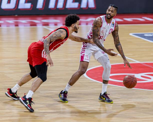 头前显得尤 头前显得尤